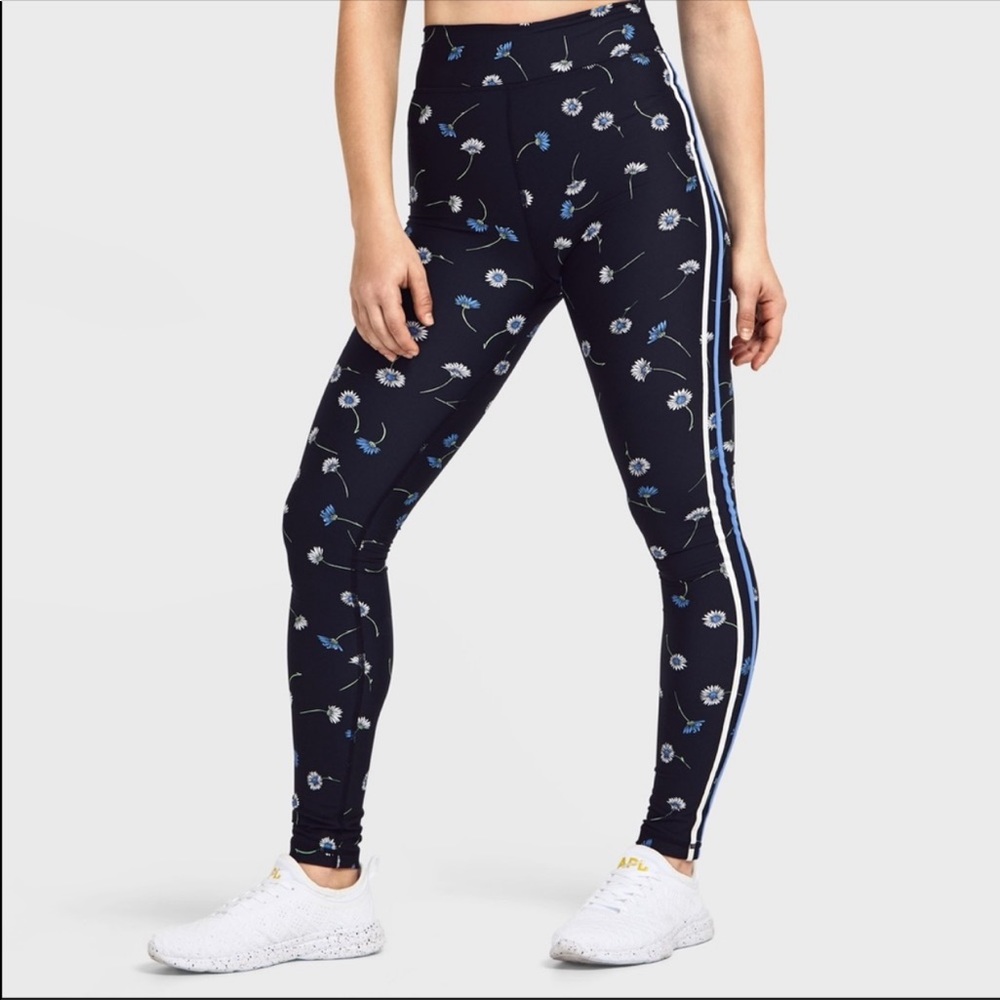 The upside daisy legging for SoulCycle